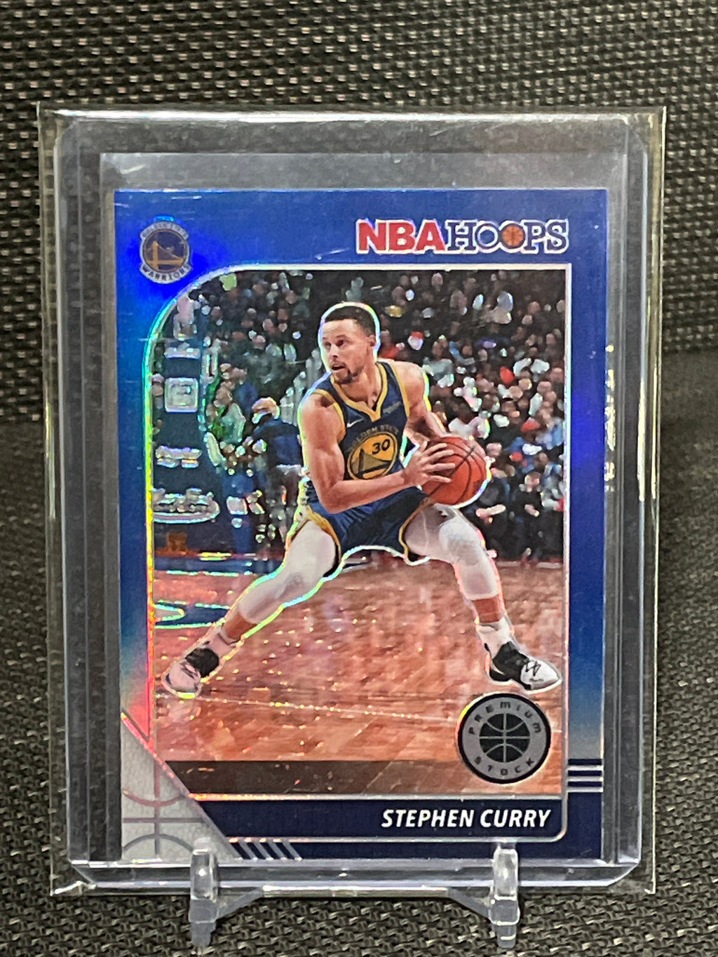 2019-20 Hoops Premium Stock Stephen Curry Blue Prizm #59