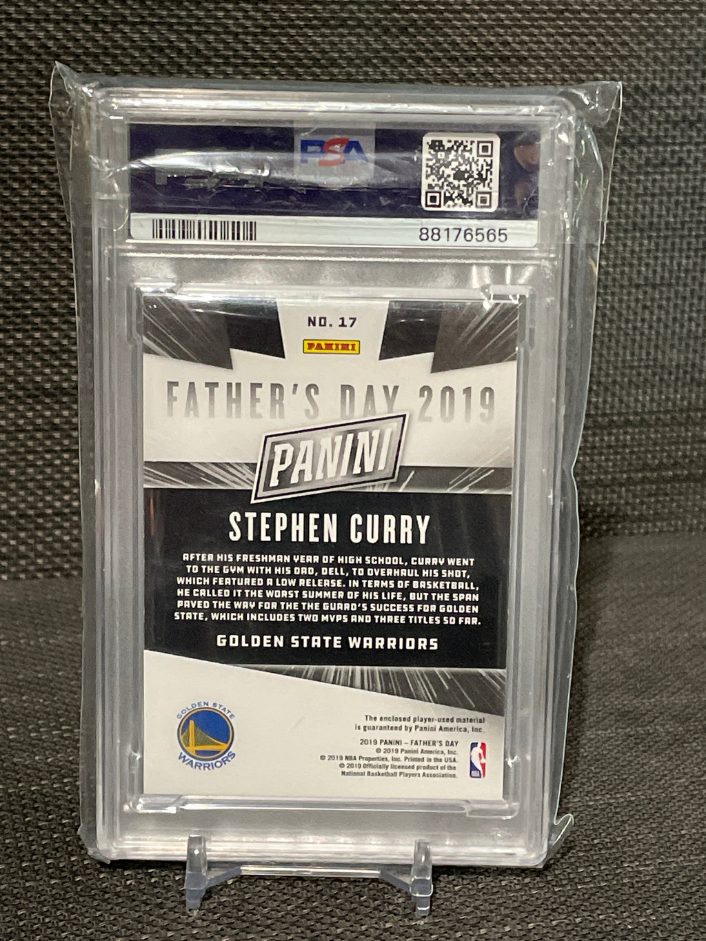 PSA 8-2019 Panini Fathers Day Stephen Curry Memorabilia 19/25