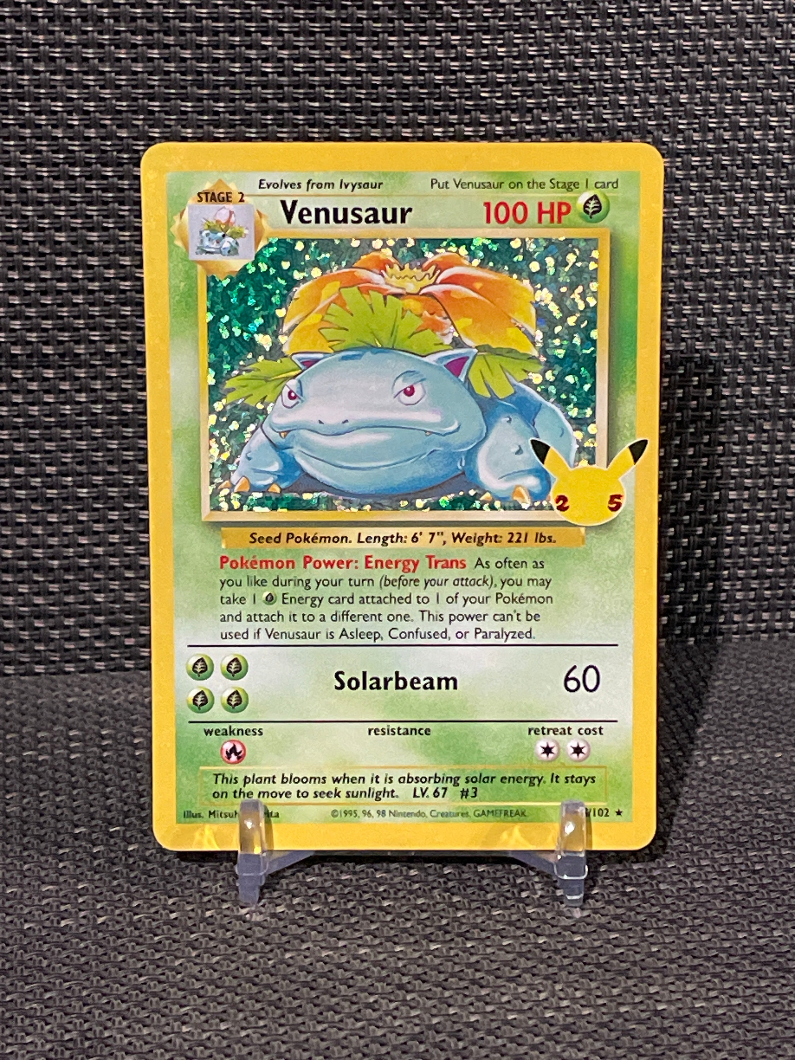 Venusaur 15/102 – 2021 Pokemon Celebrations “Classic Collection”