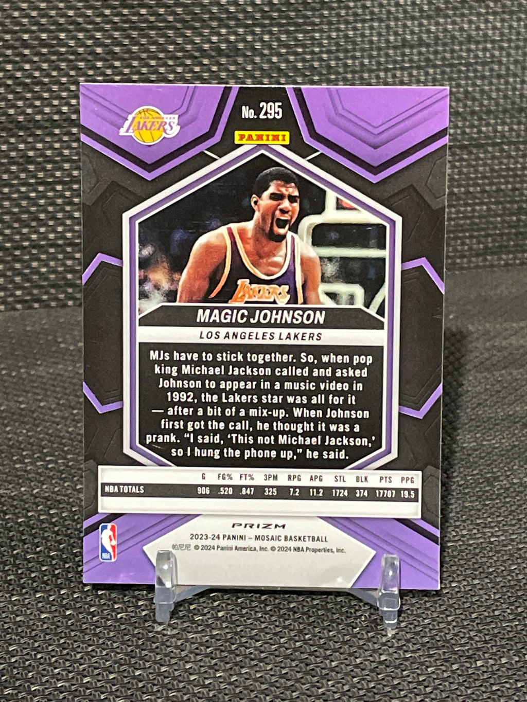 2023-24 Mosaic Magic Johnson Genesis Prizm
